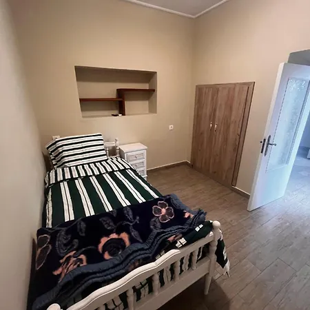 Διαμέρισμα Alachouzos's Homes *